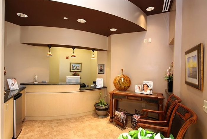 belmont dentistry peoria dental office reception